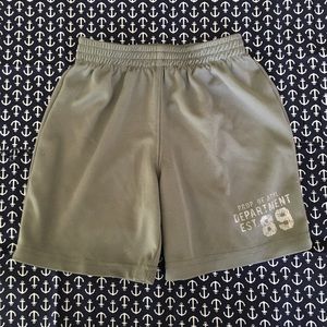 ⭐️ Children’s Place Light Gray Knit Shorts